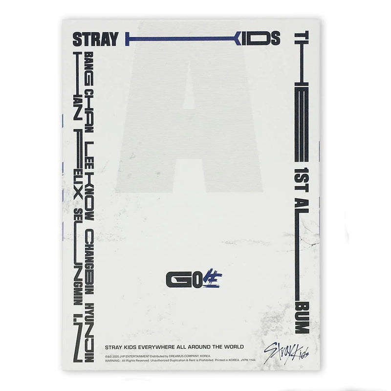 STRAY KIDS - 1ST FULL ALBUM - GO LIVE (STANDARD VER.)