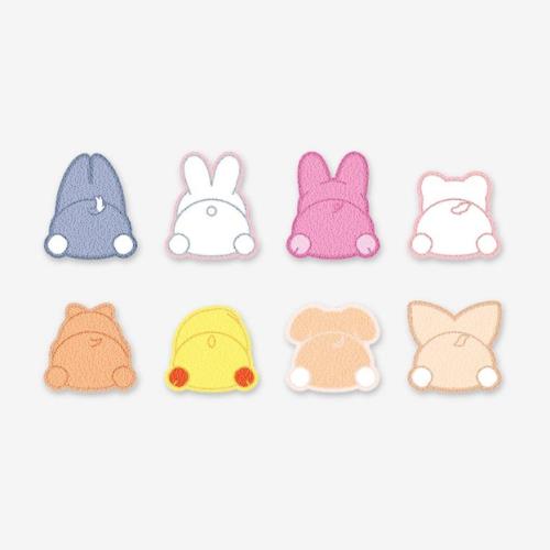 (PREORDER) STRAY KIDS - dominATE : celebrATE WORLD TOUR OFFICIAL MERCH - SKZOO MAGNETIC HOLDER