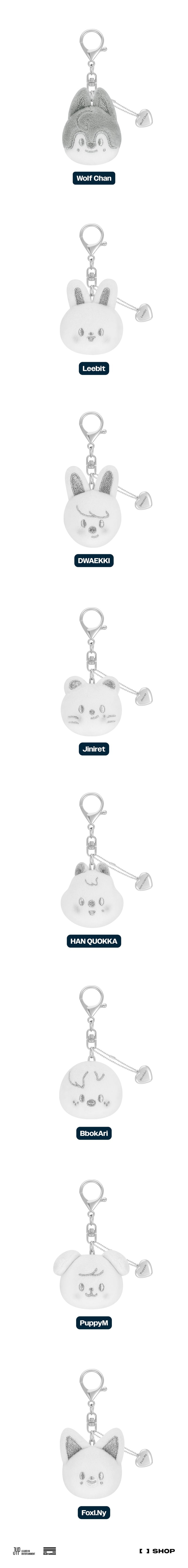 (PREORDER) STRAY KIDS - dominATE : celebrATE WORLD TOUR OFFICIAL MERCH - SKZOO FACE KEYRING (SILVER VER.)