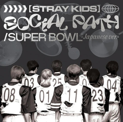 STRAY KIDS - 1ST EP IN JAPAN - SOCIAL PATH / SUPER BOWL (REGULAR EDITION) (JAPAN EXCLUSIVE)