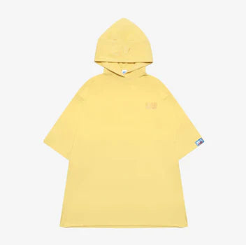 (PREORDER) STRAY KIDS - 2025 JAPAN POP-UP STORE OFFICIAL MD - PONCHO