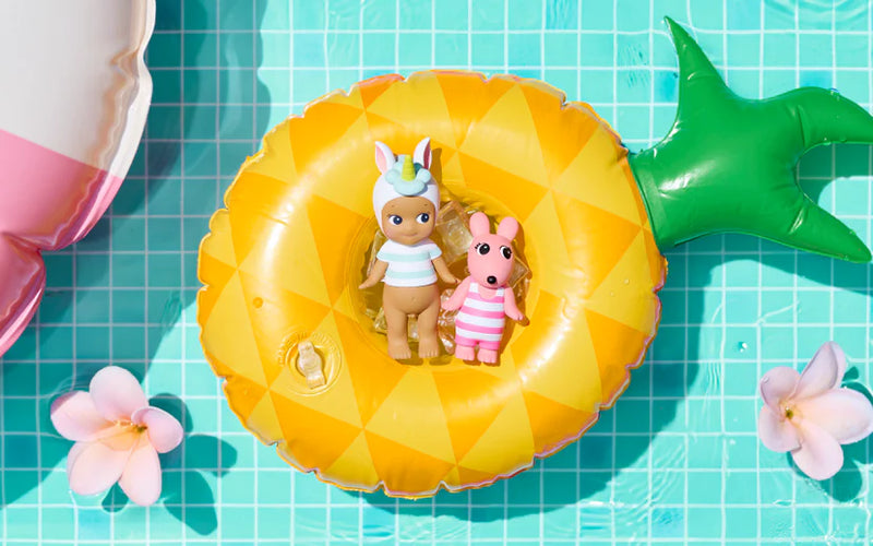 (PREORDER RELEASE MID-LATE JULY) SONNY ANGEL - Summer Vacation Series - Sunkissed Style
