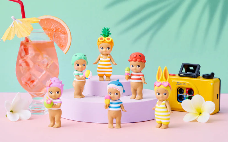 (PREORDER RELEASE MID-LATE JULY) SONNY ANGEL - Summer Vacation Series - Sunkissed Style