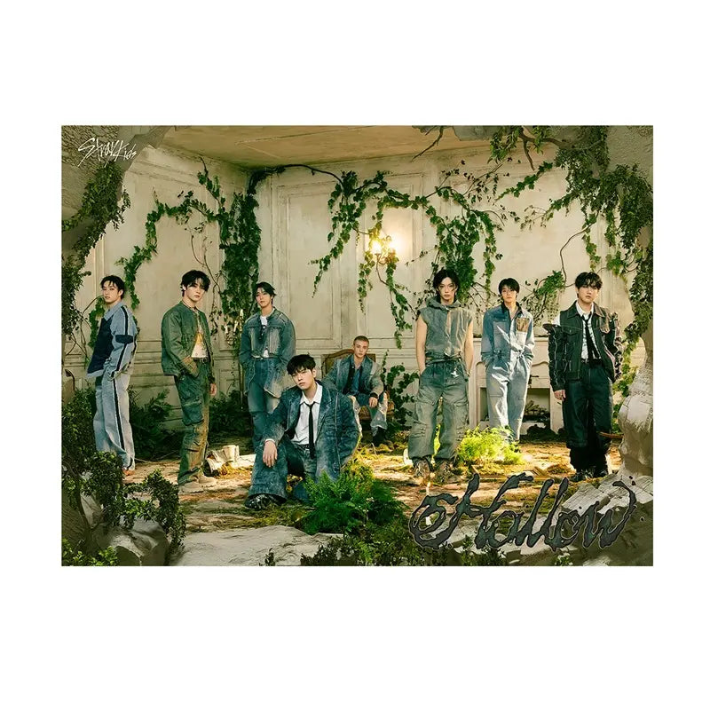 (PREORDER ETA MID-LATE DEC) STRAY KIDS - 3RD MINI JAPANESE ALBUM - HOLLOW